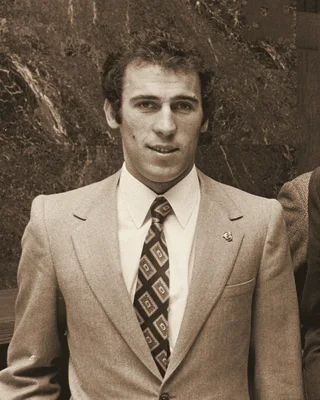 Amancio Amaro