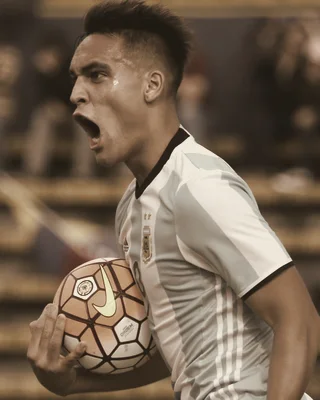 Lautaro Martínez
