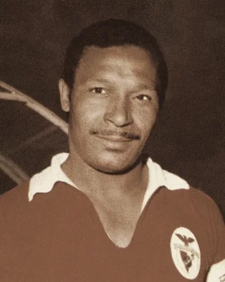 Mário Coluna
