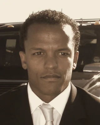 Robert Earnshaw