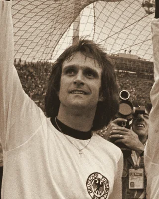 Wolfgang Overath